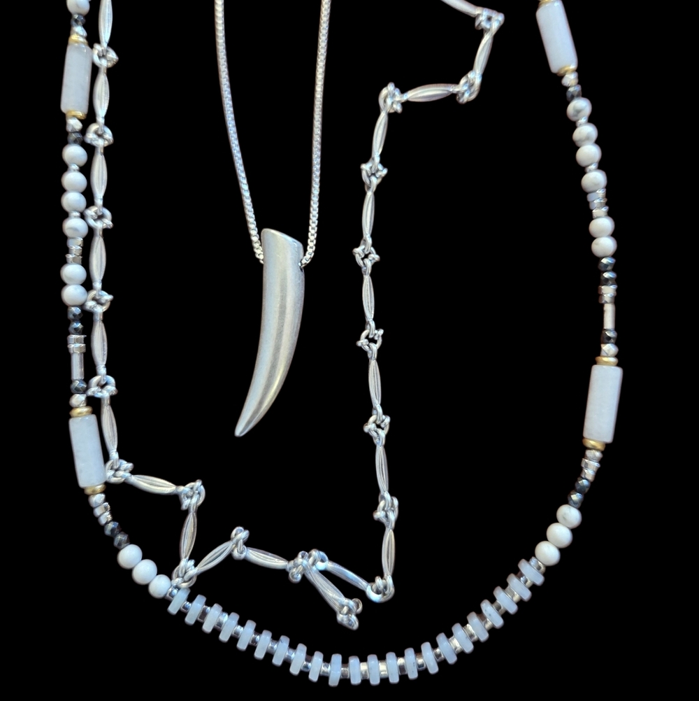 Stella & Dot multi-chain silvertone multi-material box chain necklace.26-38".EUC